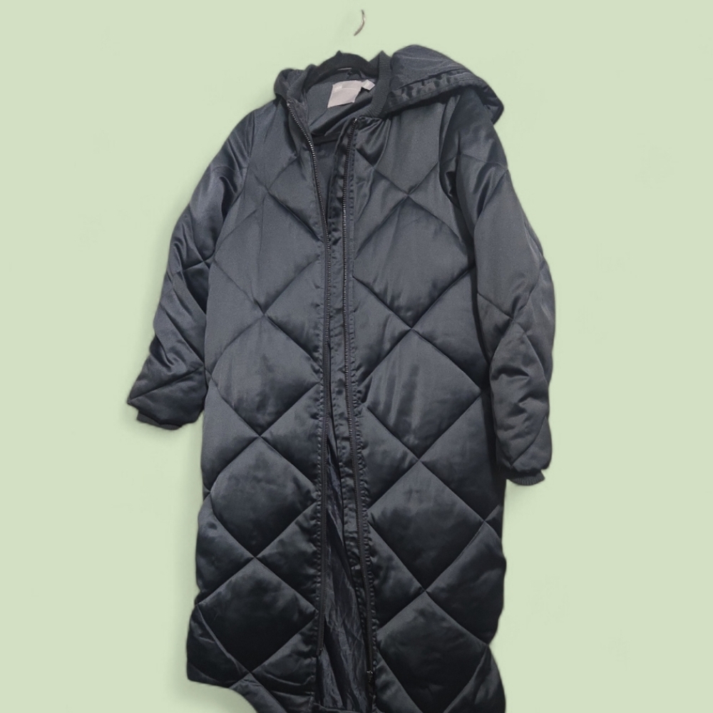 (19)ASOS Black Quilted Jacket